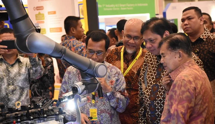 Bupati Bali Minta Koperasi Manfaatkan Teknologi Informasi di Revolusi Industri 4.0